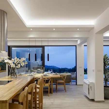 Empire With Magical Sea View